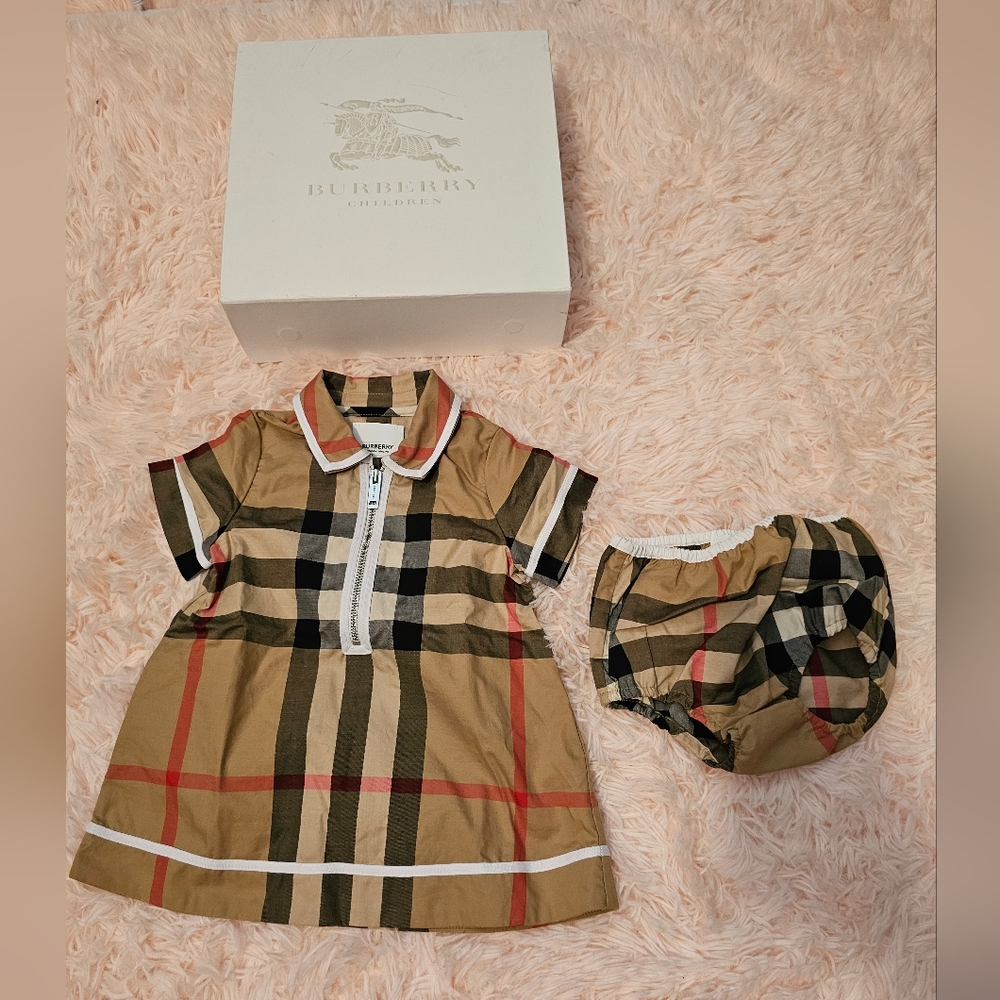 Burberry classic baby girl dress
